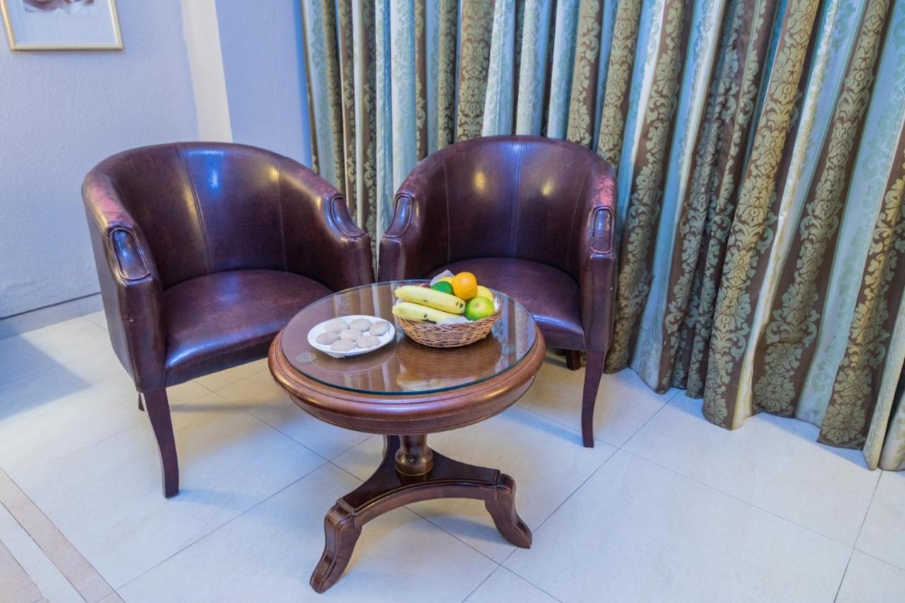 Neelam The Glitz Hotel Calangute Exterior photo