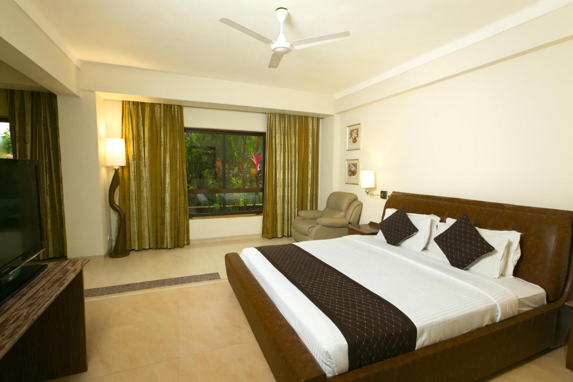 Neelam The Glitz Hotel Calangute Exterior photo