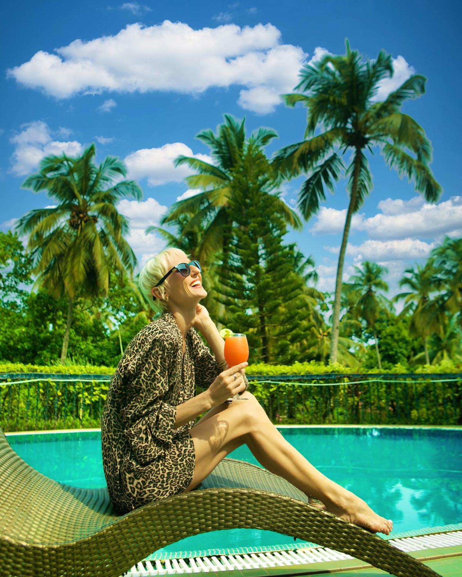 Neelam The Glitz Hotel Calangute Exterior photo